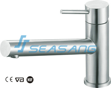 wall mounted basin faucet